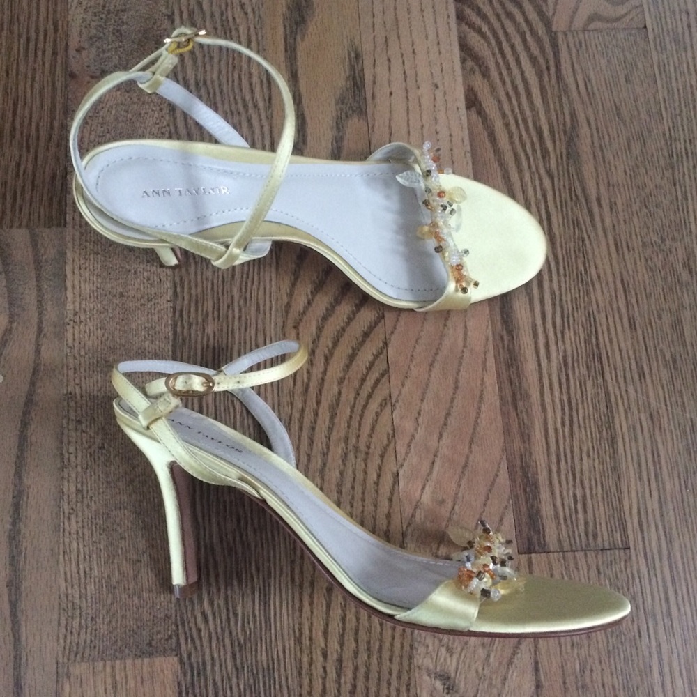 NWOT Ann Taylor Satin Heels - Brand New